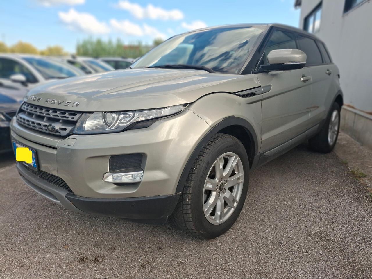 Land Rover Range Evoque 2.2 TD4 5p. Dynamic