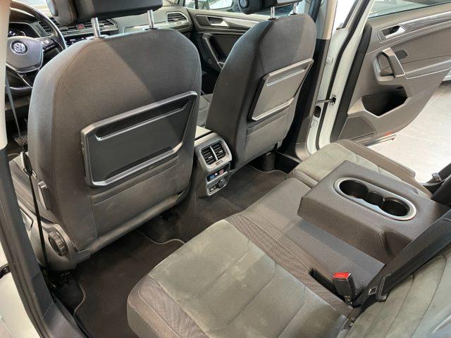 VOLKSWAGEN Tiguan 2.0 TDI 150 CV DSG 4M Allspace Adv R-Line 7 Posti
