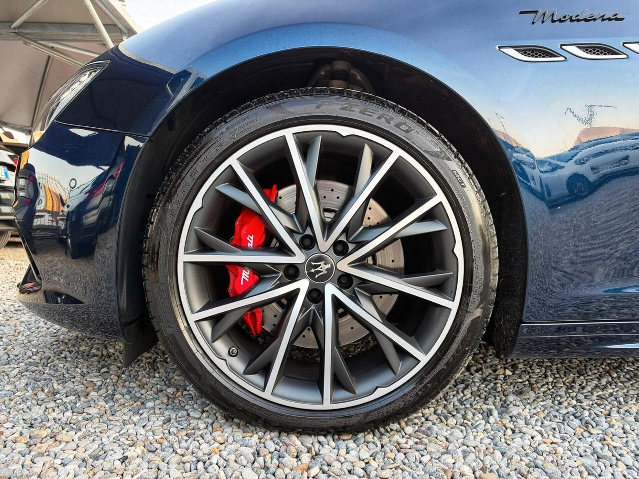 Maserati Ghibli V6 430 CV AWD Modena