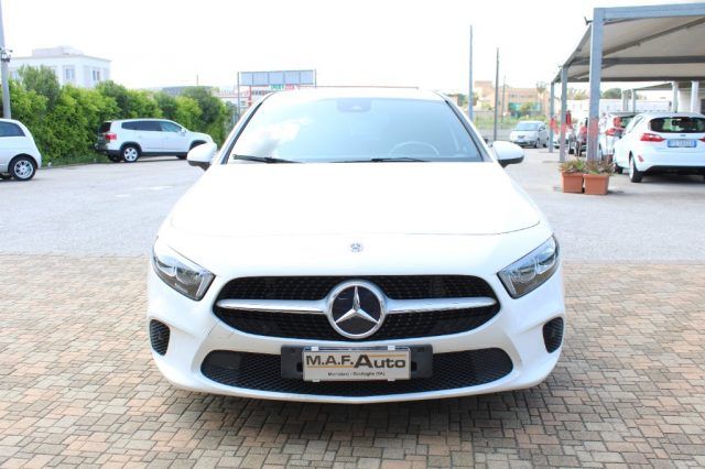 MERCEDES-BENZ A 180 d Automatic Sport