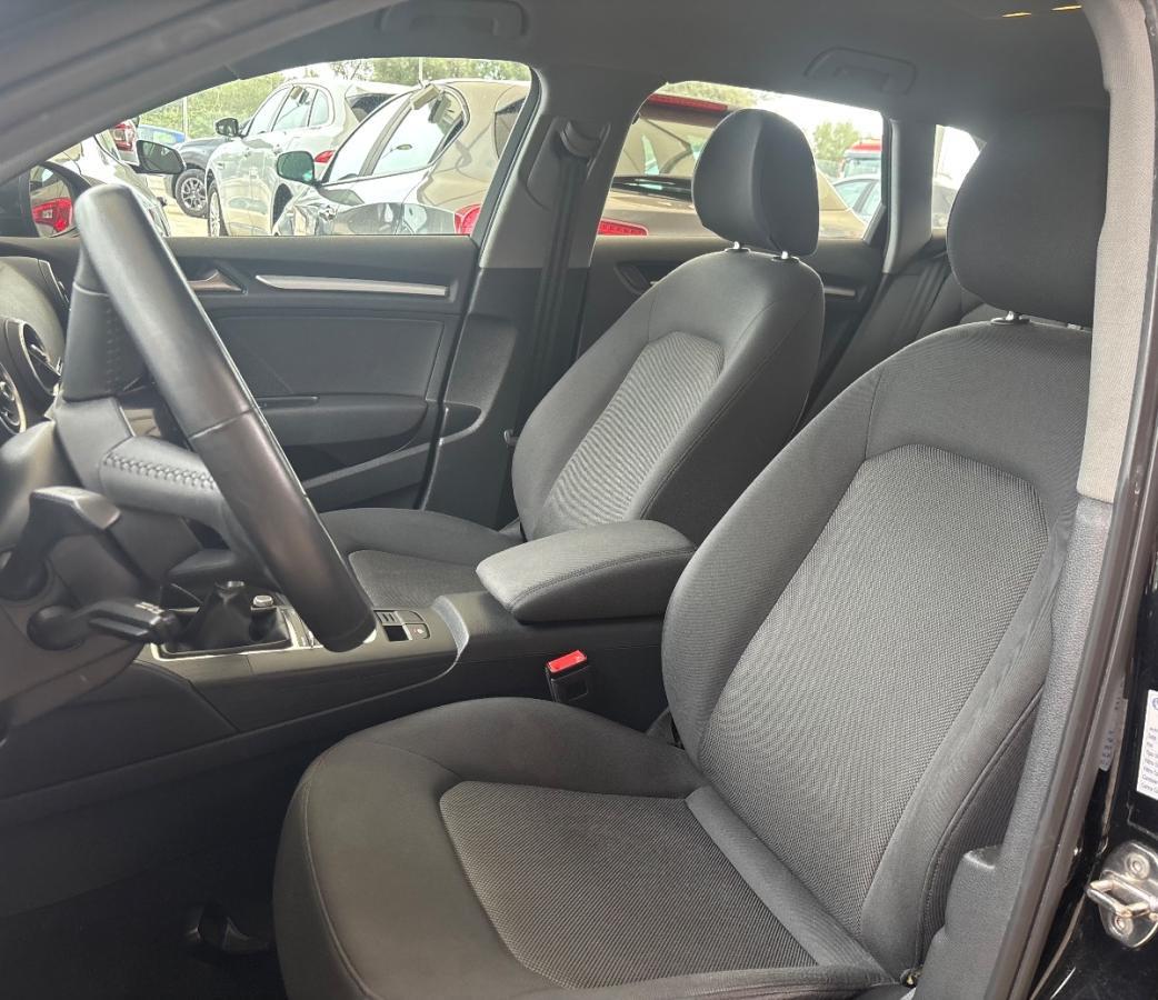 AUDI - A3 - SPB 30 TDI Admired