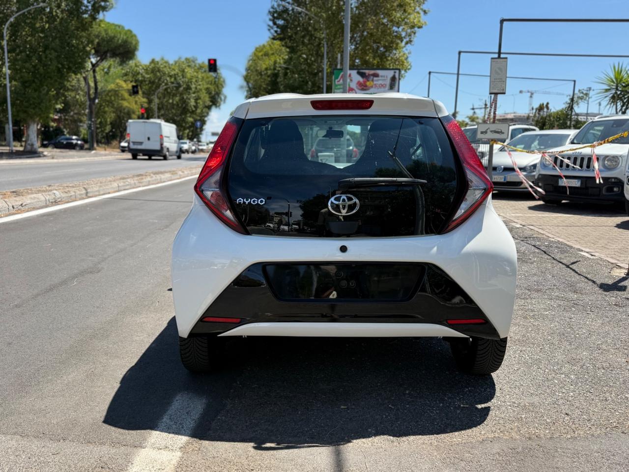 Toyota Aygo 1.0 VVT-i 72 CV 5 porte x-play Manuale