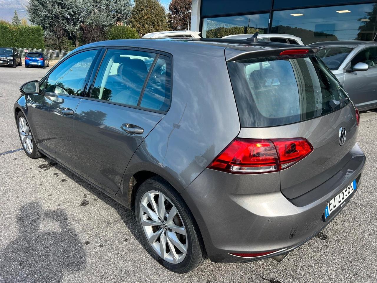 Volkswagen Golf 1.6 TDI 5p. Highline BlueMotion Technology