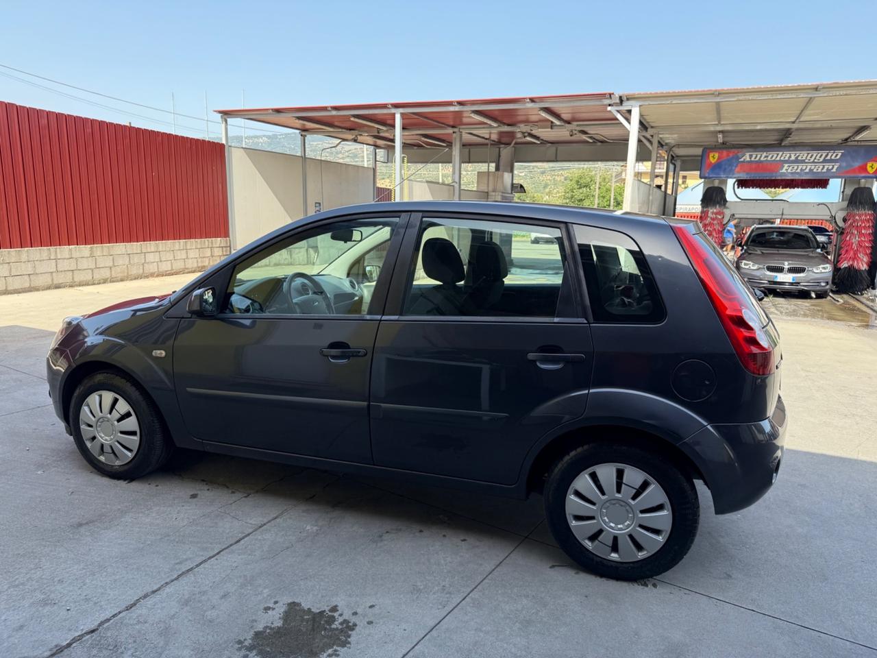 Ford Fiesta 1.4 TDCi 5p. Ghia