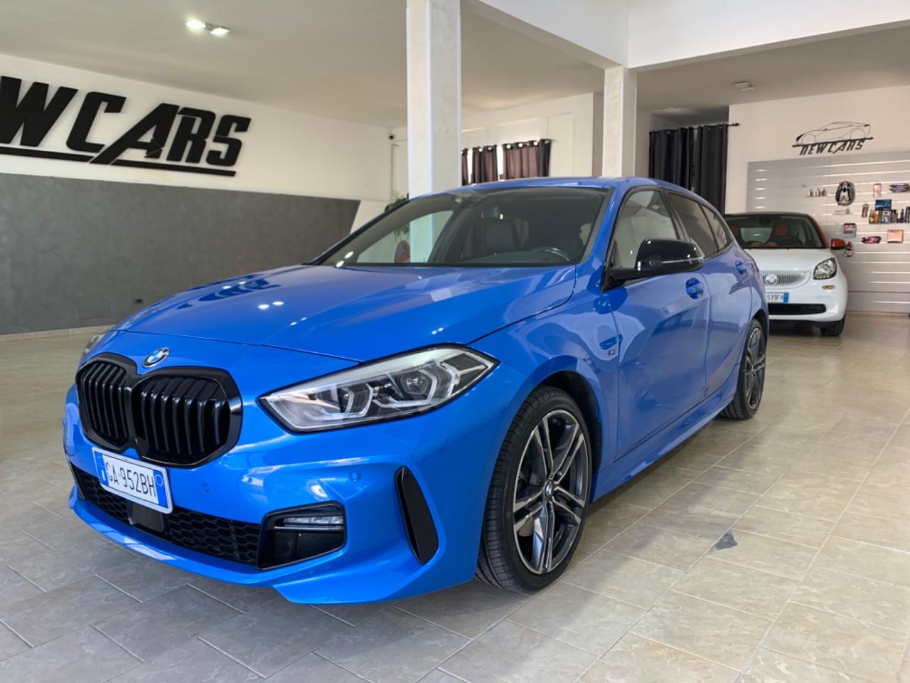 Bmw 118 118d 5p. Msport