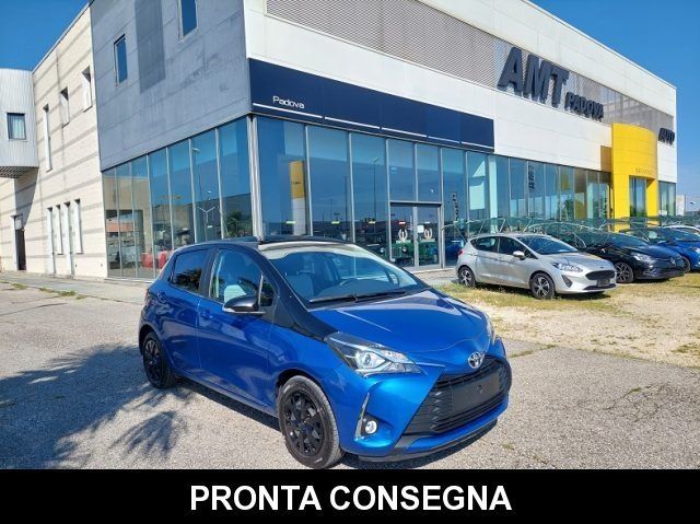 TOYOTA Yaris 1.0 5 porte Black Edition