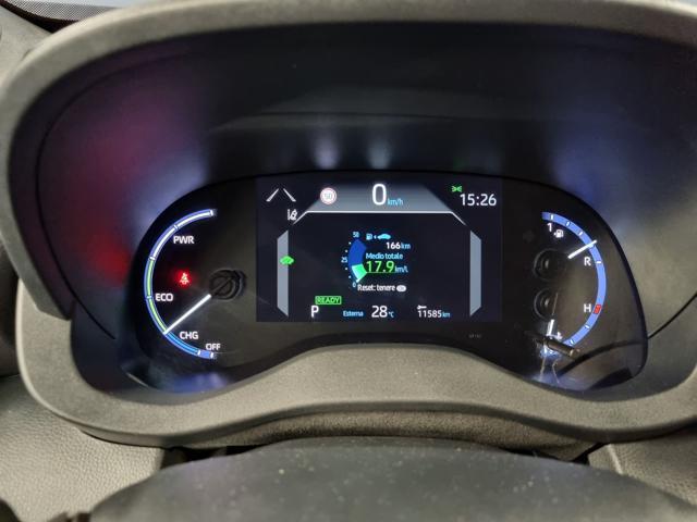 TOYOTA Yaris Cross 1.5 Hybrid 5p. E-CVT AWD-i Adventure