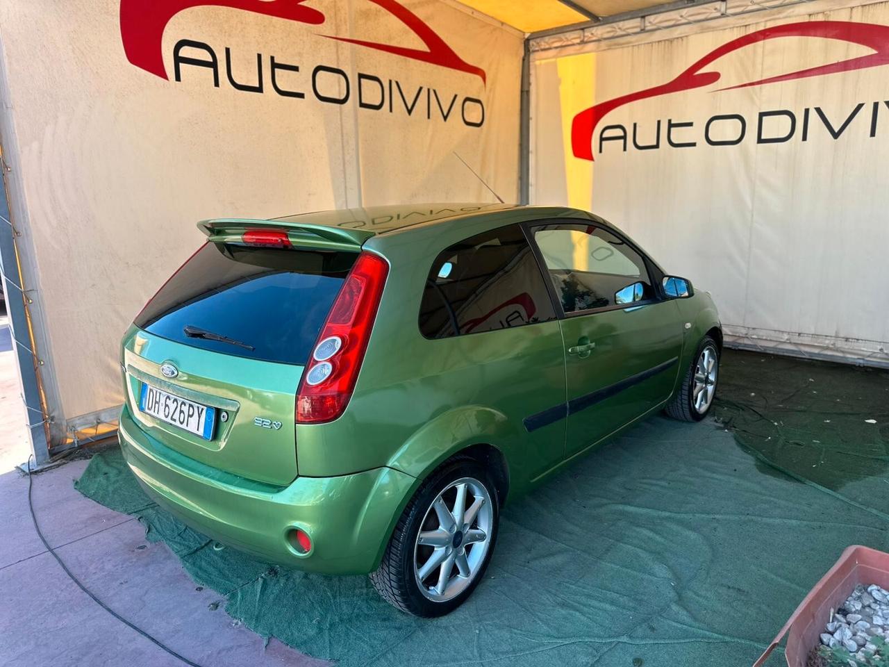 Ford Fiesta 1.2 16V 3p. Ghia
