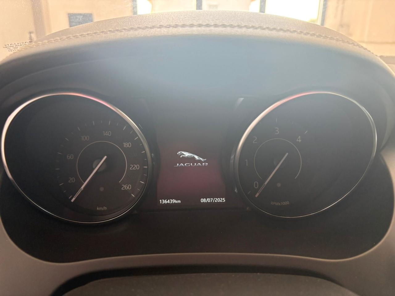 Jaguar E-Pace 2.0D 180 CV AWD aut. R-Dynamic