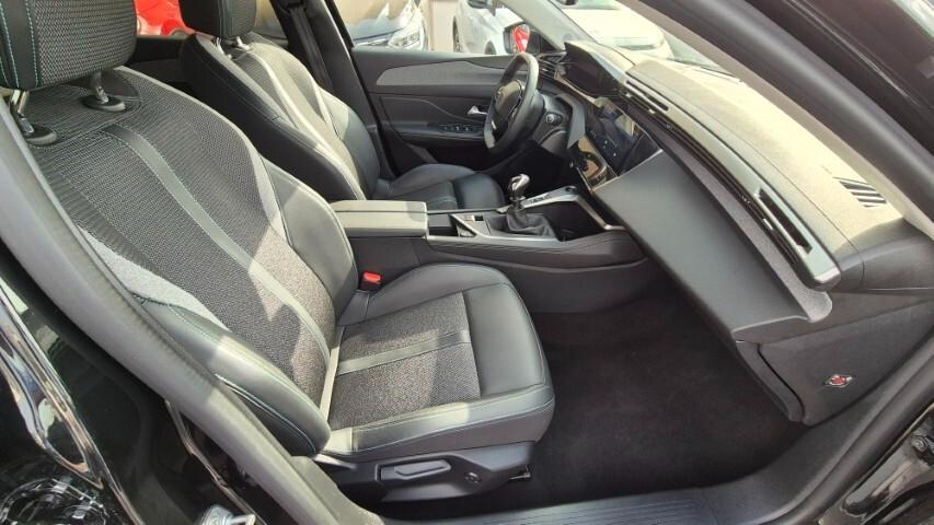 Peugeot 308 PureTech Turbo 130 S&S Allure- 2024