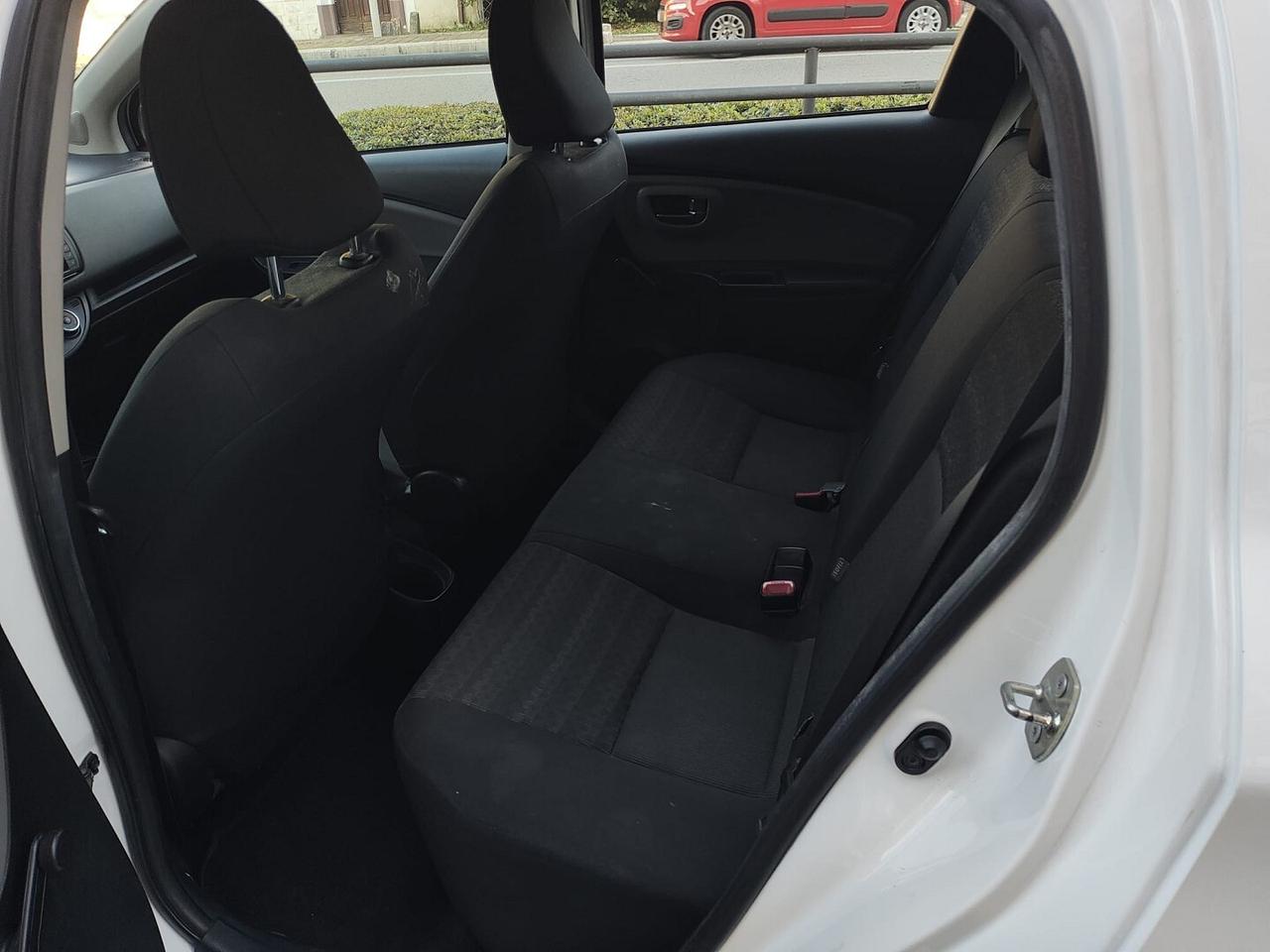 TOYOTA YARIS 1.0 I PLUS