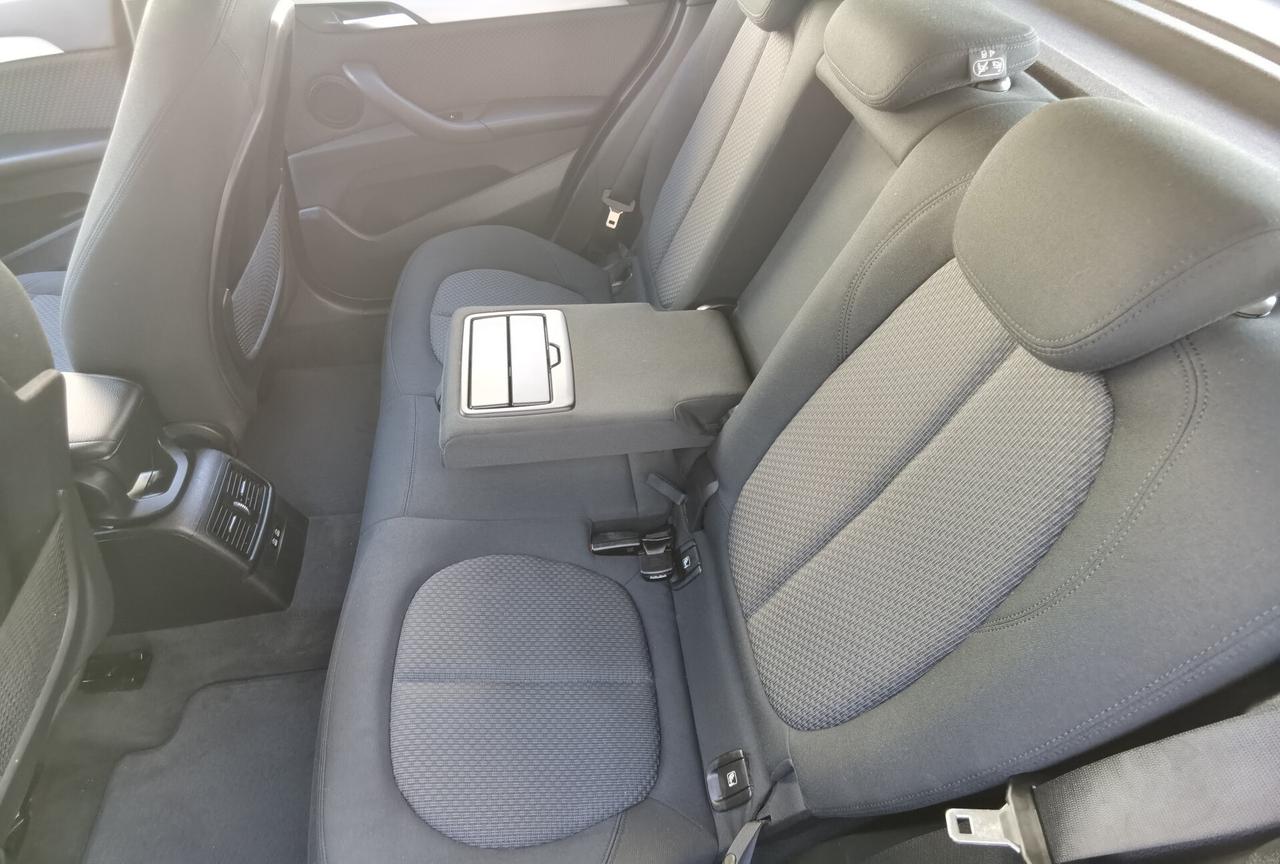 Bmw X1 sDrive18d Business Advantage Aut.