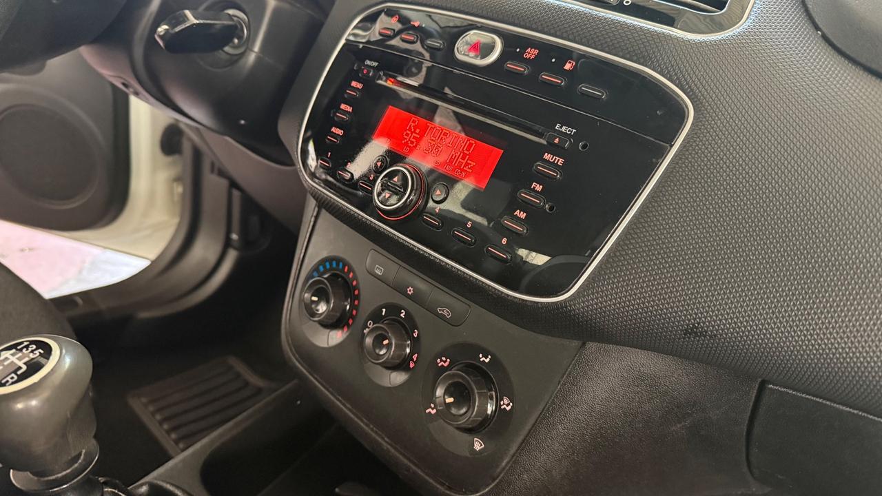 Fiat Punto 1.4 8V 5 porte Easypower Lounge