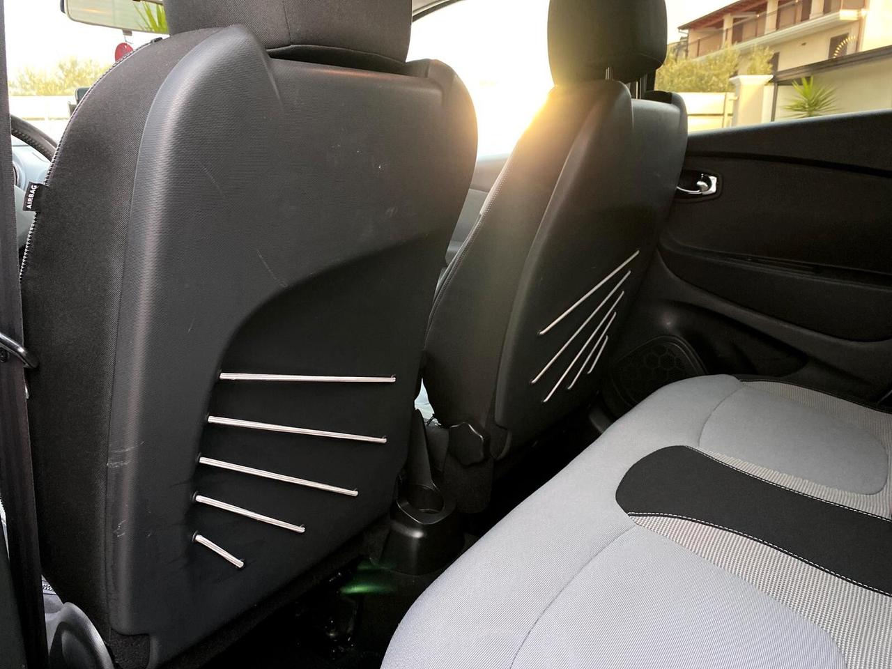 Renault Captur 1.5 dCi 8V 90 CV EDC Energy R-Link