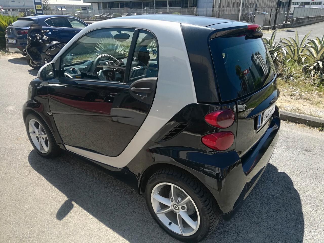 SMART - Fortwo - 800 40 kW coupé pure cdi - ADATTA NEOPATENTATI