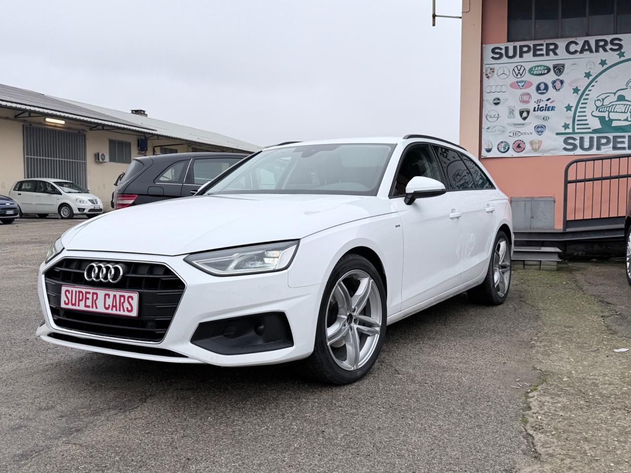 Audi A4 2.0TDI 150CV S tronic S-line EURO6 GARANZIA