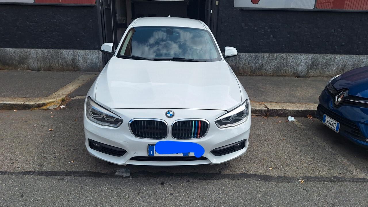 Bmw 118 118i 5p. Urban