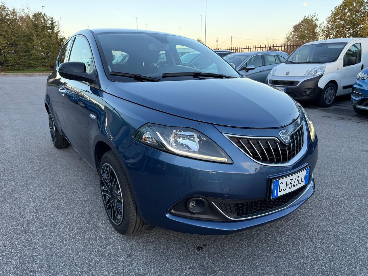 Lancia Ypsilon 1.0 69 Cv 5 porte S&S Hybrid Gold