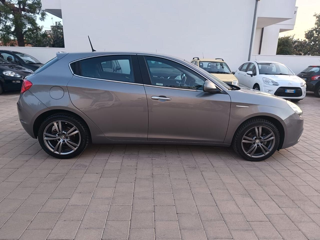 Alfa Romeo Giulietta 1.6 JTDm 120 CV - anno 2016