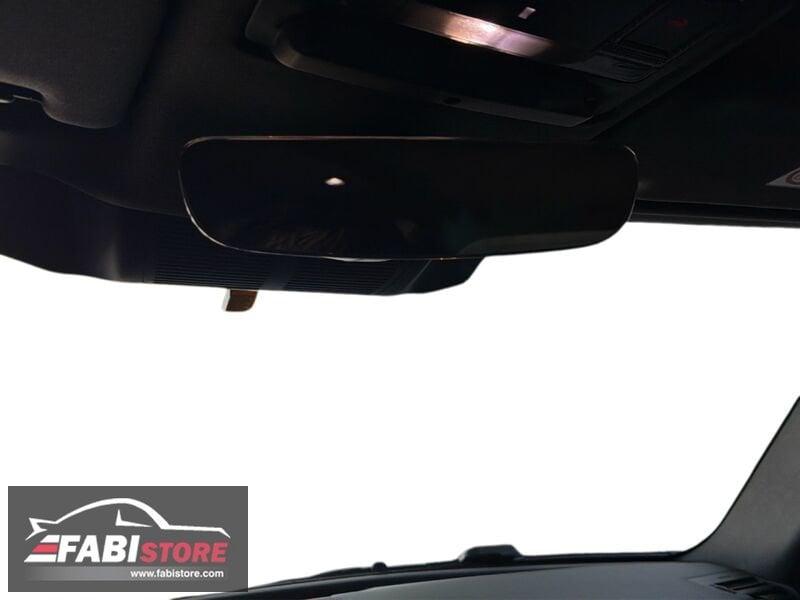 Land Rover Defender 3.0 TD 200 Cv SE Autom. X-Dynamic AWD - Camera 360°, Navi, Pelle, LED ecc