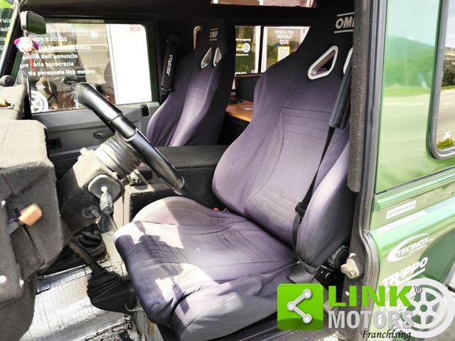 LAND ROVER Defender 90 2.5 Td5 Station Wagon MANUT. DIMOSTRABILE