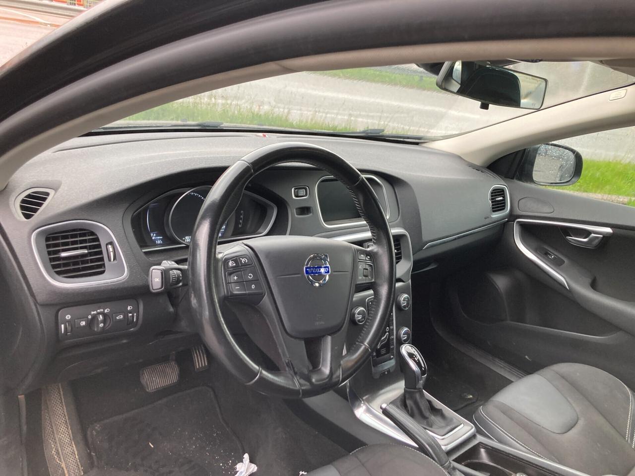Volvo V40 D2 Geartronic Kinetic