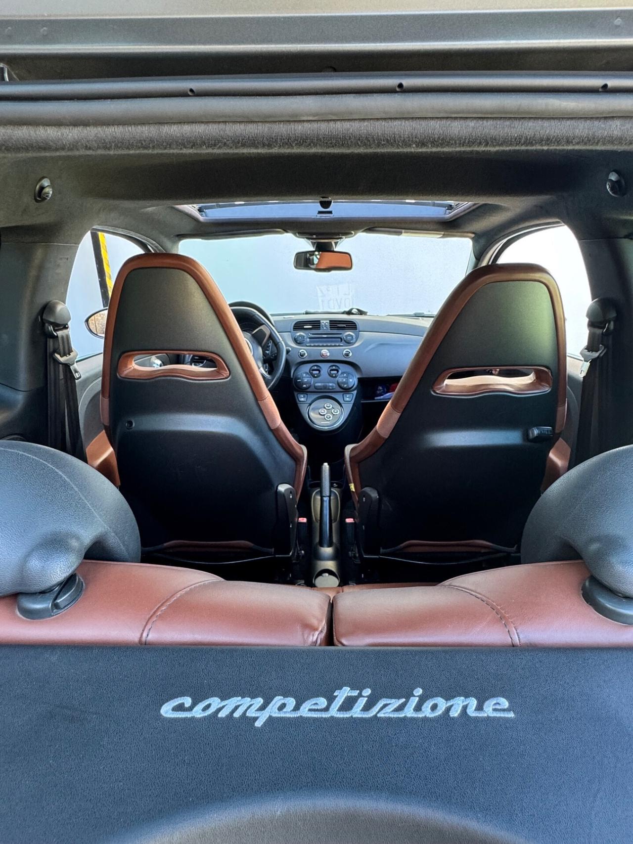 Abarth 595 1.4 T-Jet 160 CV MTA Competizione SABELT
