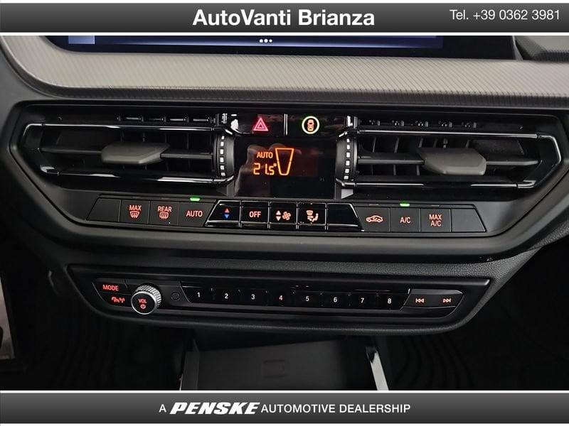 BMW Serie 1 118i 5p. Msport DOPPIO KIT CERCHI E GOMME