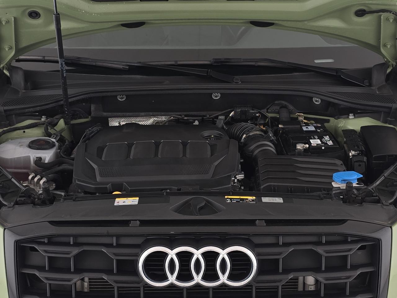 Audi Q2 35 2.0 tdi identity black s-tronic