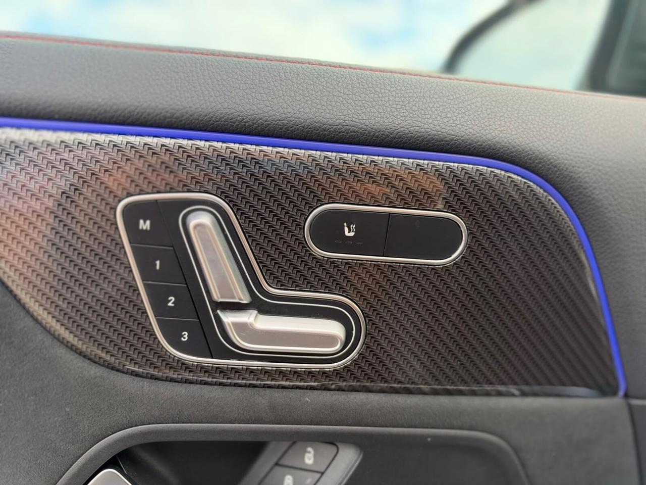 MERCEDES GLA 200D PREMIUM AMG 150CV