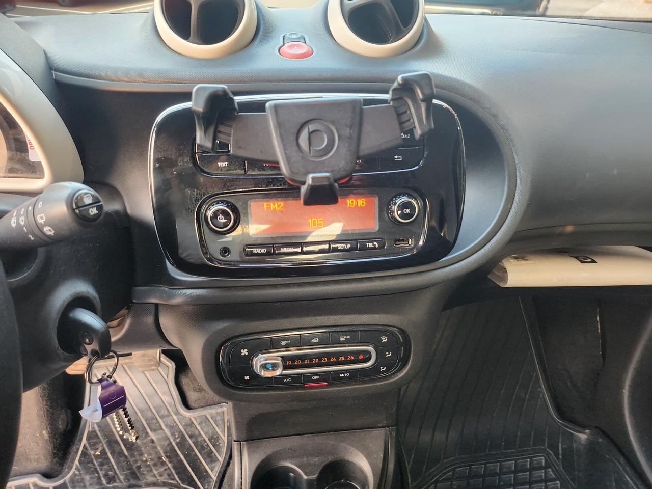 Smart ForTwo 70 1.0 Youngster Manuale