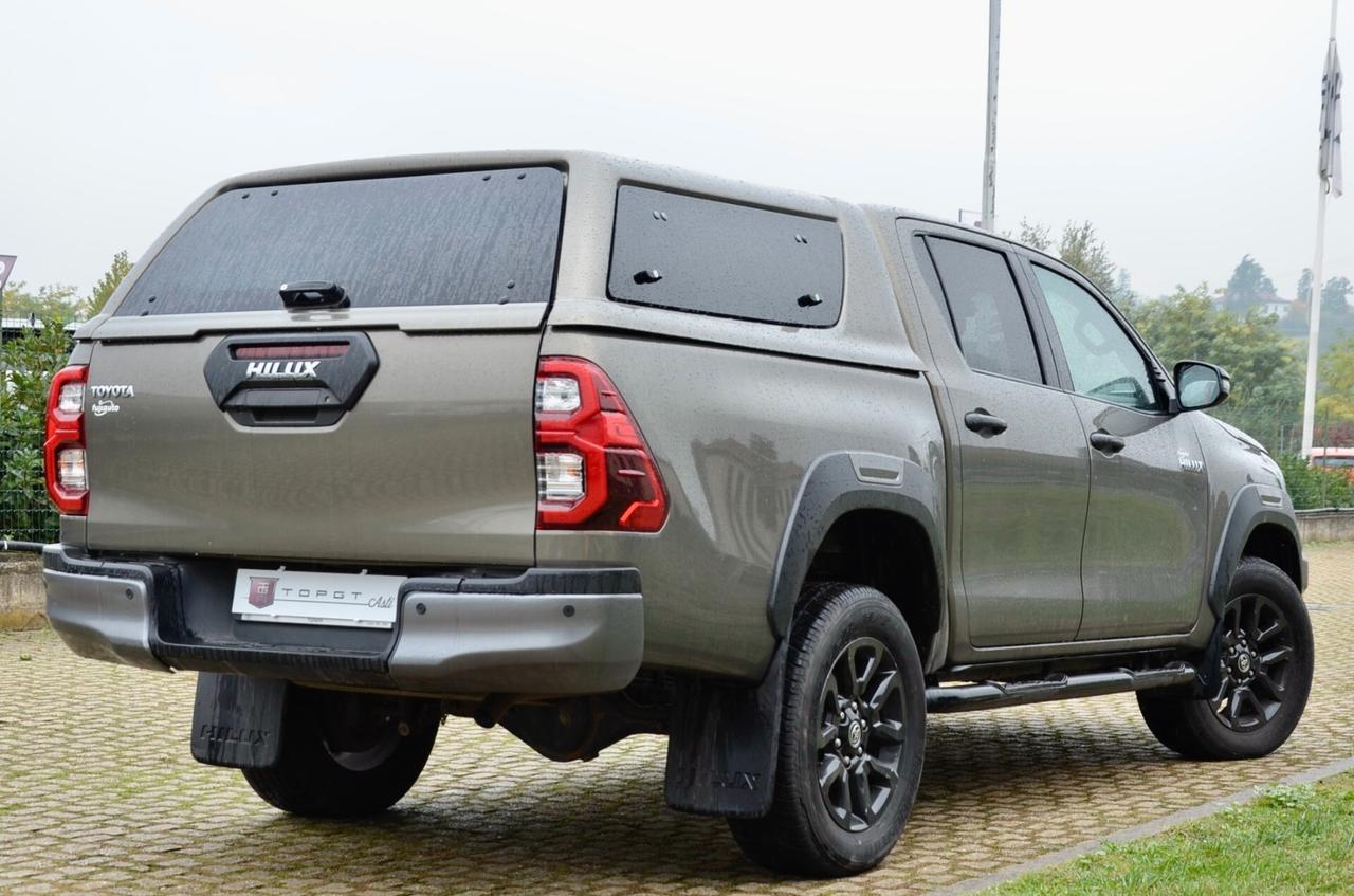 TOYOTA HILUX 2.8d DOUBLE CAB INVINCIBLE 4WD 204cv AUTO, UNICOPROPRIETARIO, UFF ITALIANA, EURO 6D, SERVICE TOYOTA, HI-FI JBL, RETROCAMERA, PERMUTE