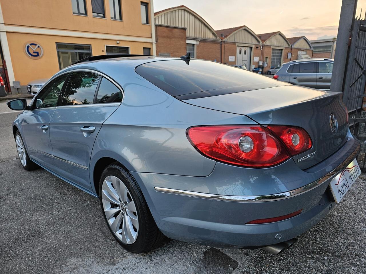 Volkswagen Passat CC 2.0 TDI 140cv DPF*Navi*Tetto*Pdc*