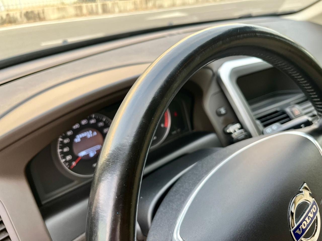 Volvo XC60 2.4d 2010 165.000km 4x4 perfetta