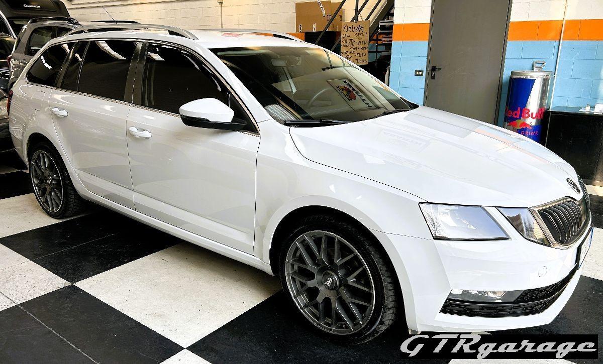 SKODA Octavia 1.6 TDI CR 115CV EURO6 Executive