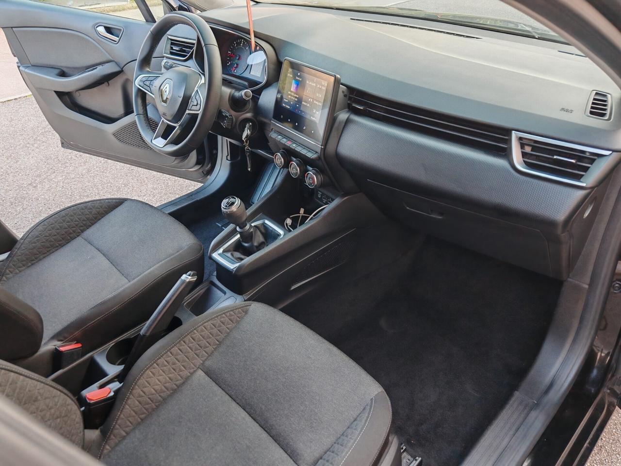 RENAULT CLIO 1.5 DCI OK NEOPATENTATI KM VERI UNIPROPRIETARIO