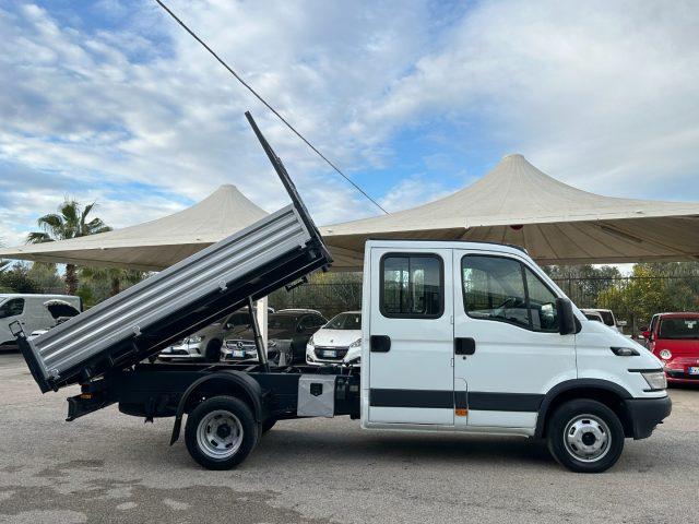 IVECO Daily 35C12 2.3 Hpi TDI Doppia Cabi. Ribalt. Tril.