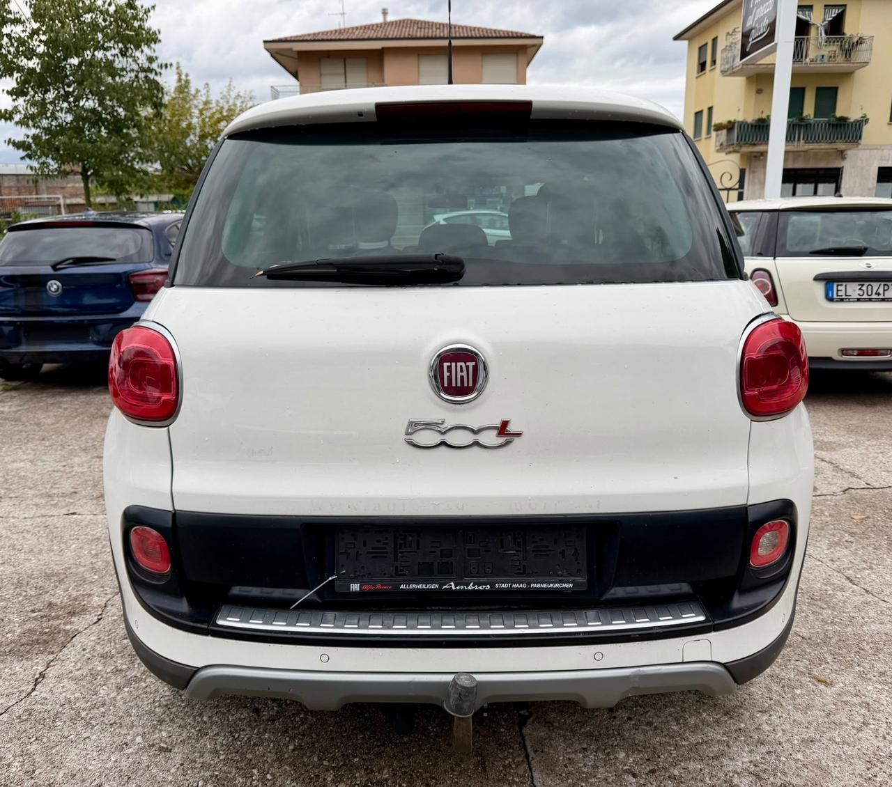 Fiat 500L 1.4 95 CV Lounge Neopatentati + gancio traino