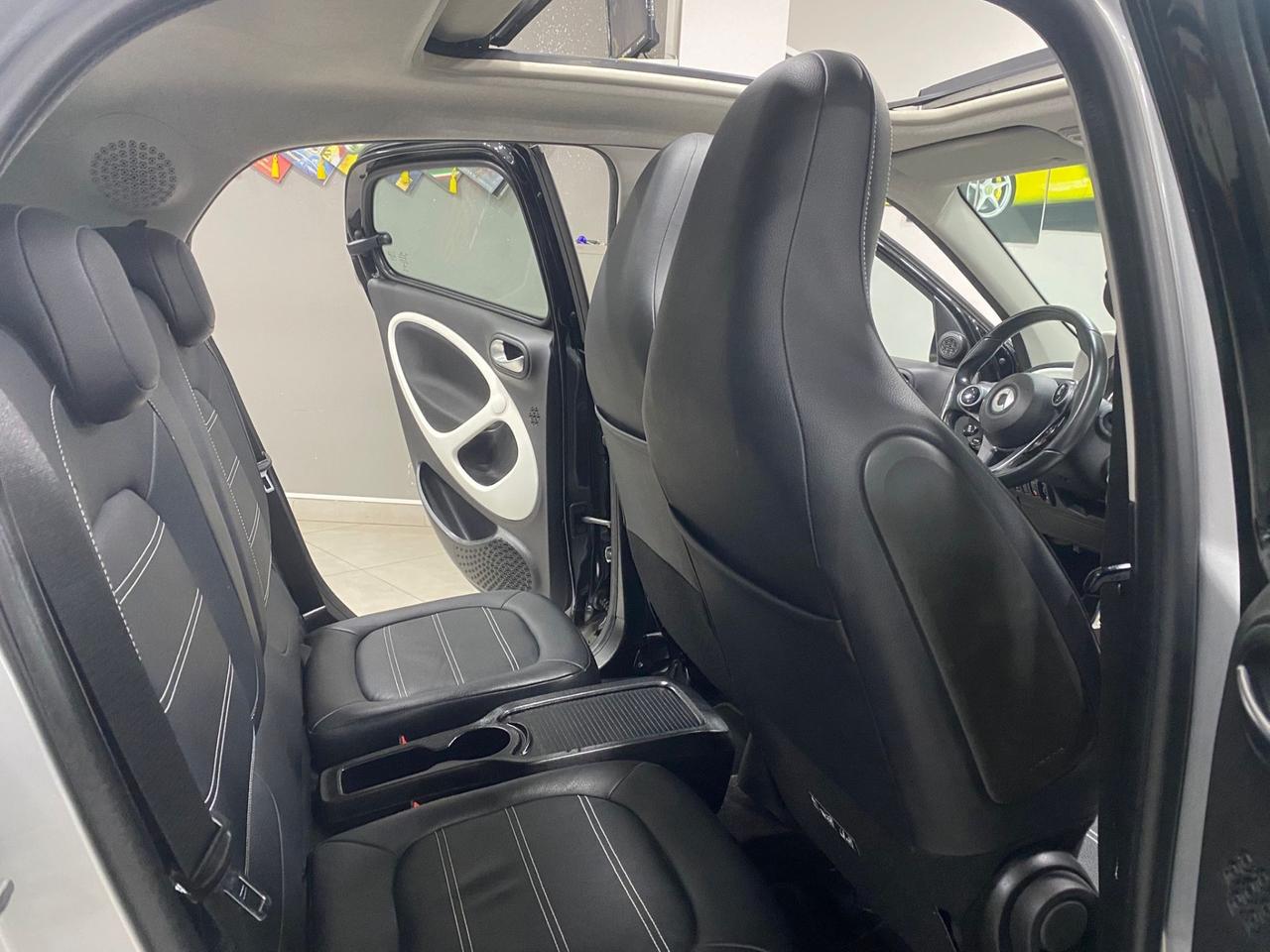 Smart ForFour 70 1.0 Prime