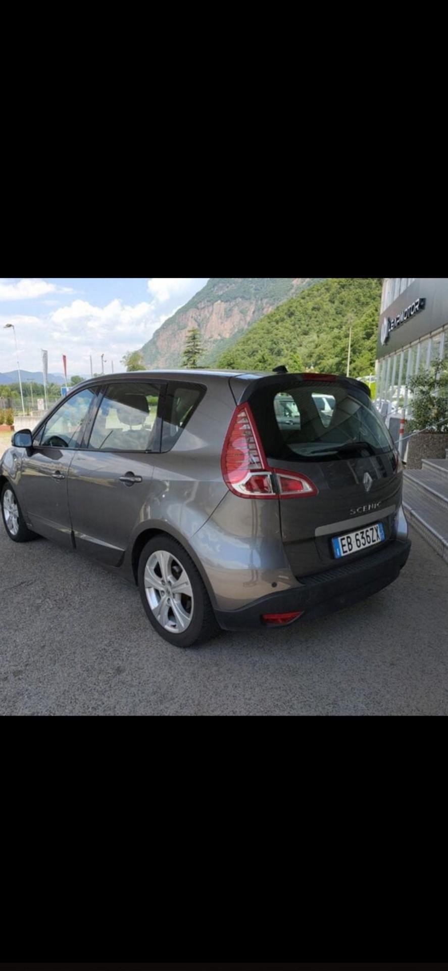 Renault Scenic Scénic X-Mod 1.5 dCi 110CV Confort