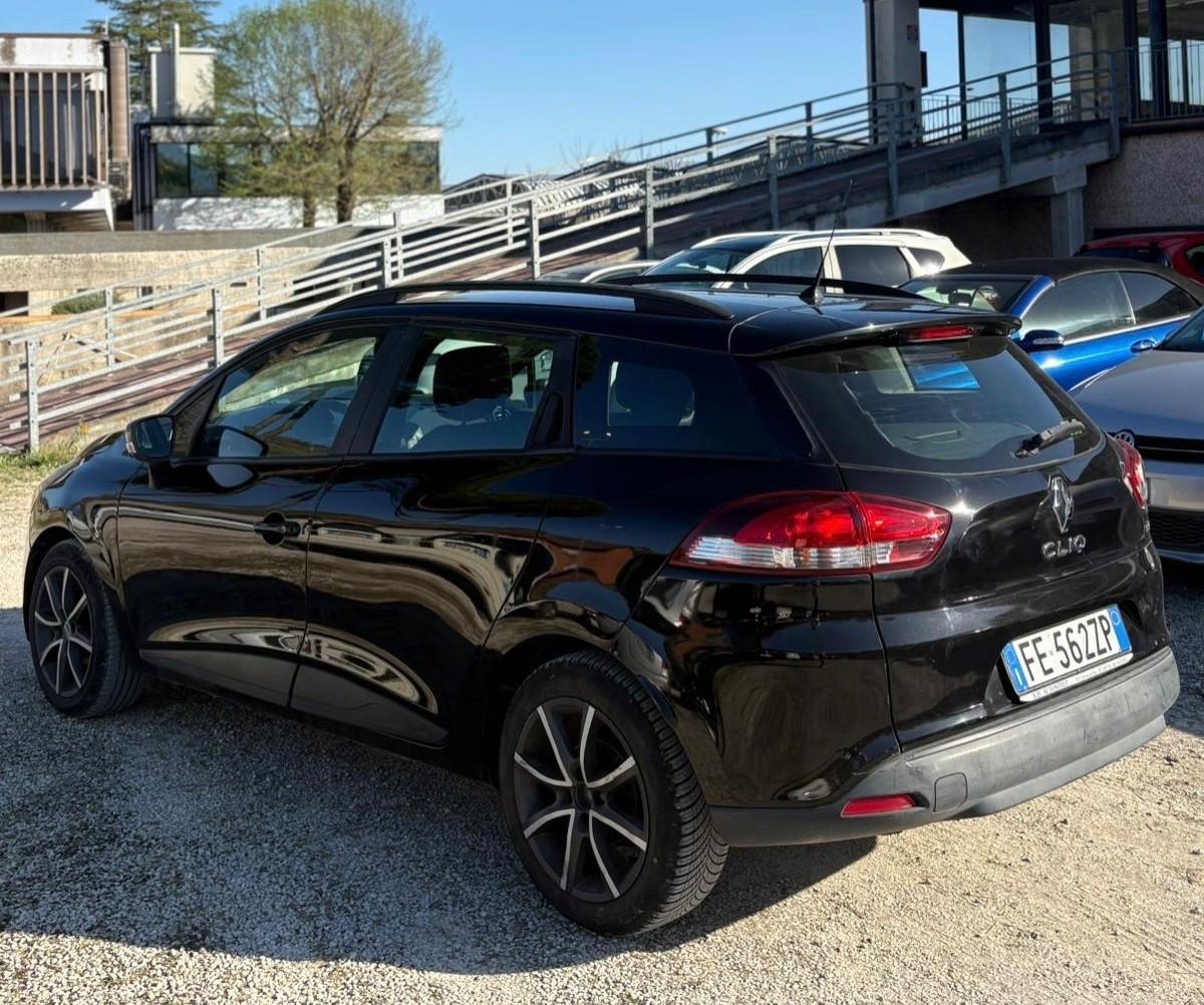 Renault ClioSW 1.5 dCi 2015 PERFETTA NEOPATENTATI