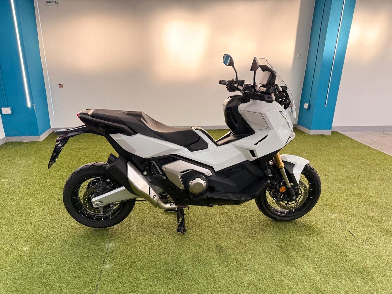Honda X-ADV 750