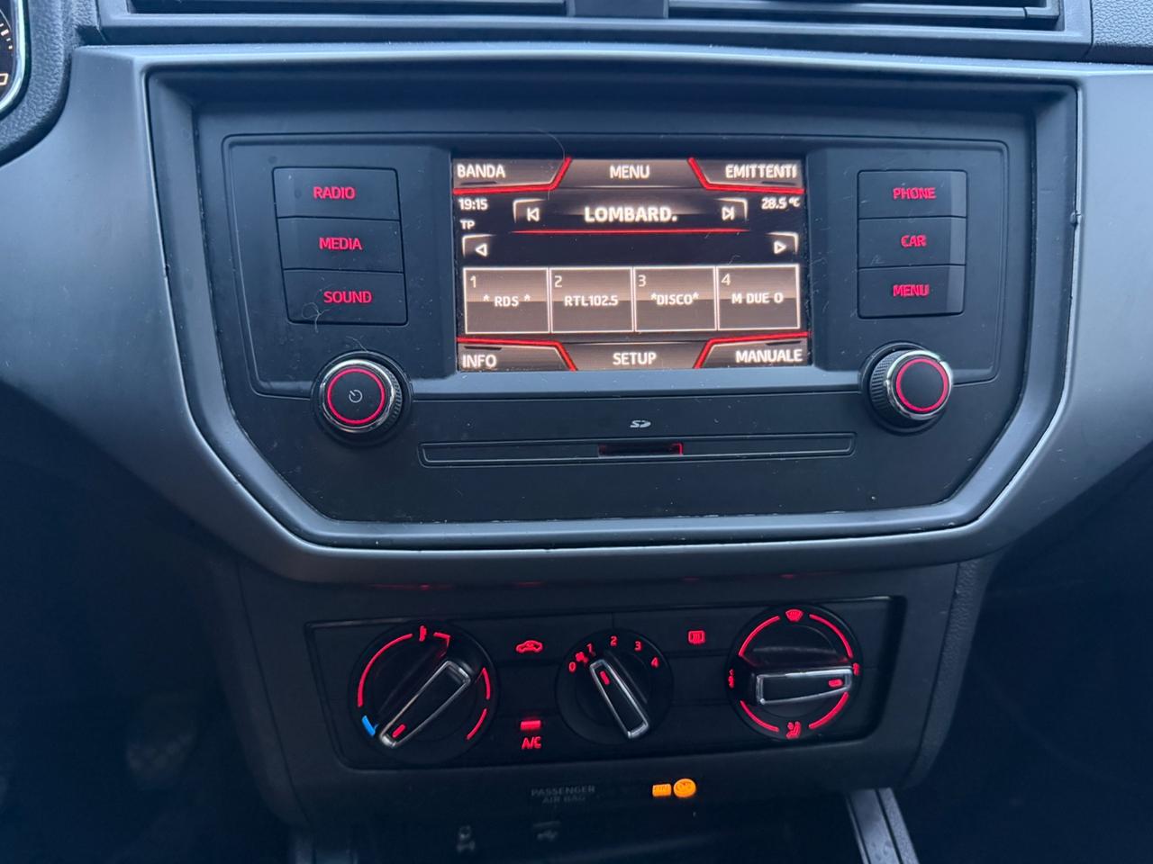 SEAT IBIZA 2017 1.0 BENZINA EURO6B NEOPATENTATI