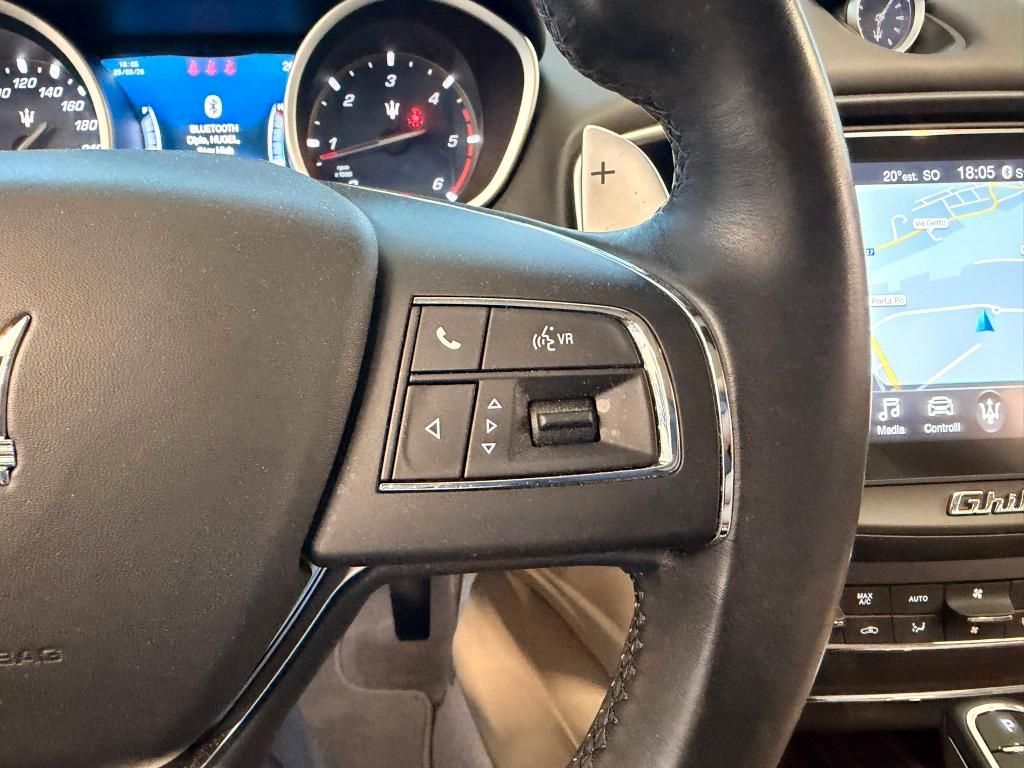 Maserati Ghibli 3.0 V6 250cv auto