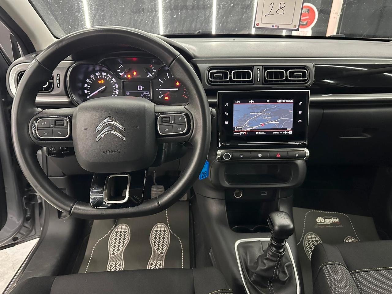 Citroen C3 PureTech 110 S&S Shine