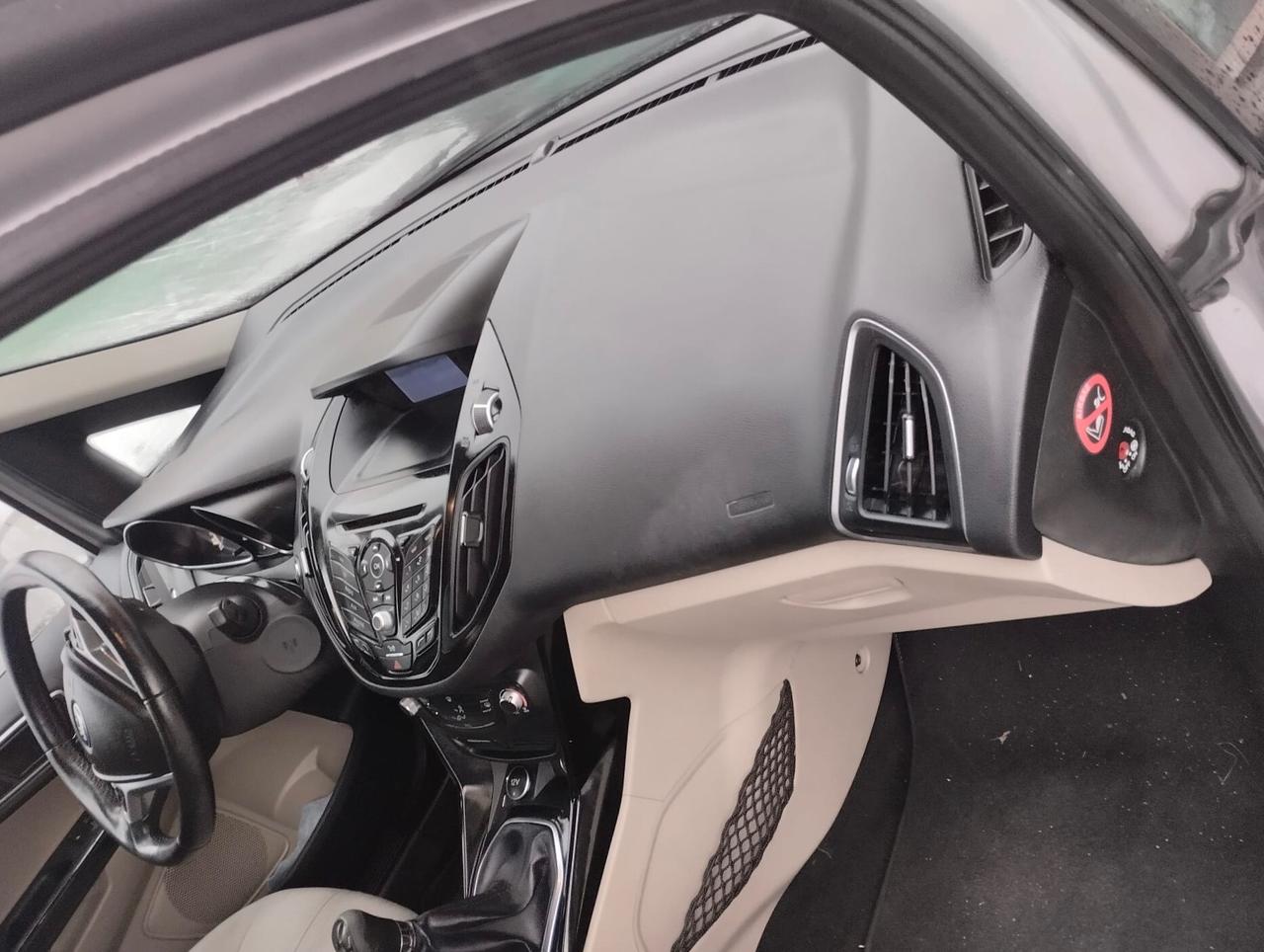 Ford B-Max 1.4 90 CV GPL Titanium X