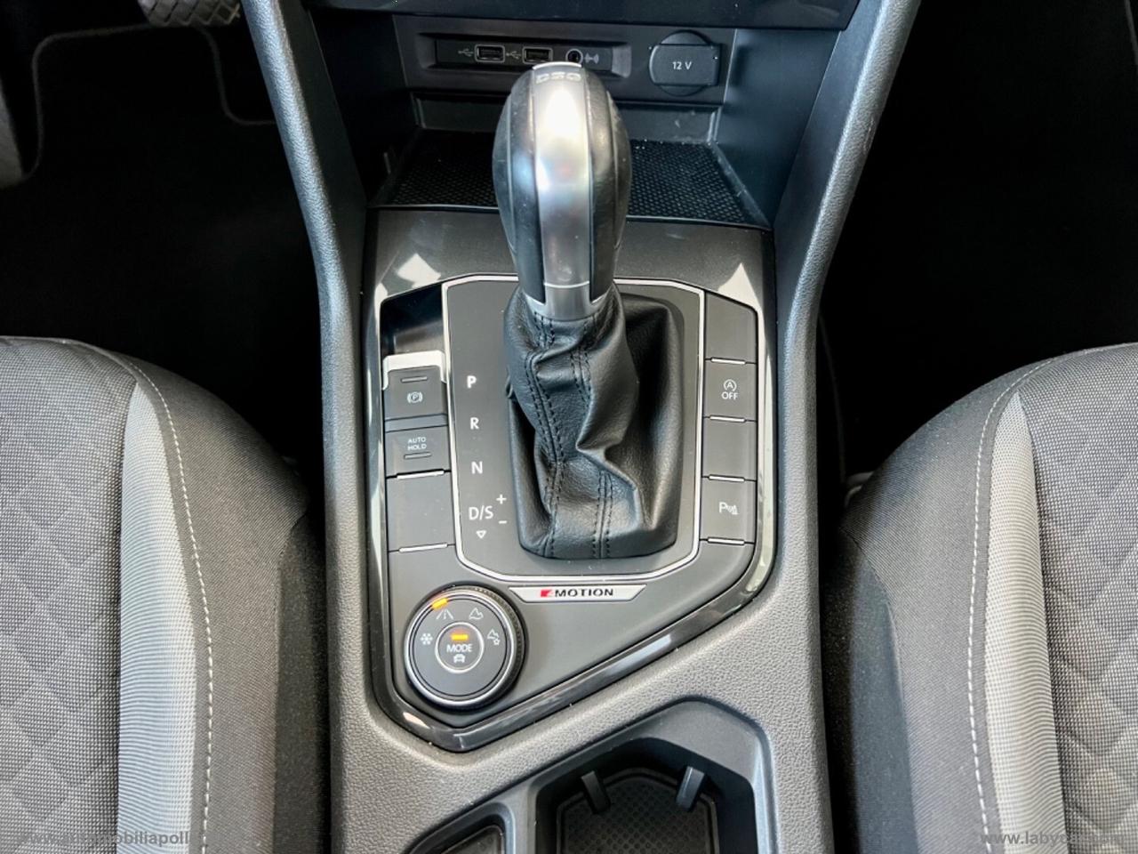 VOLKSWAGEN Tiguan 2.0 TDI DSG 4MOTION Business BMT