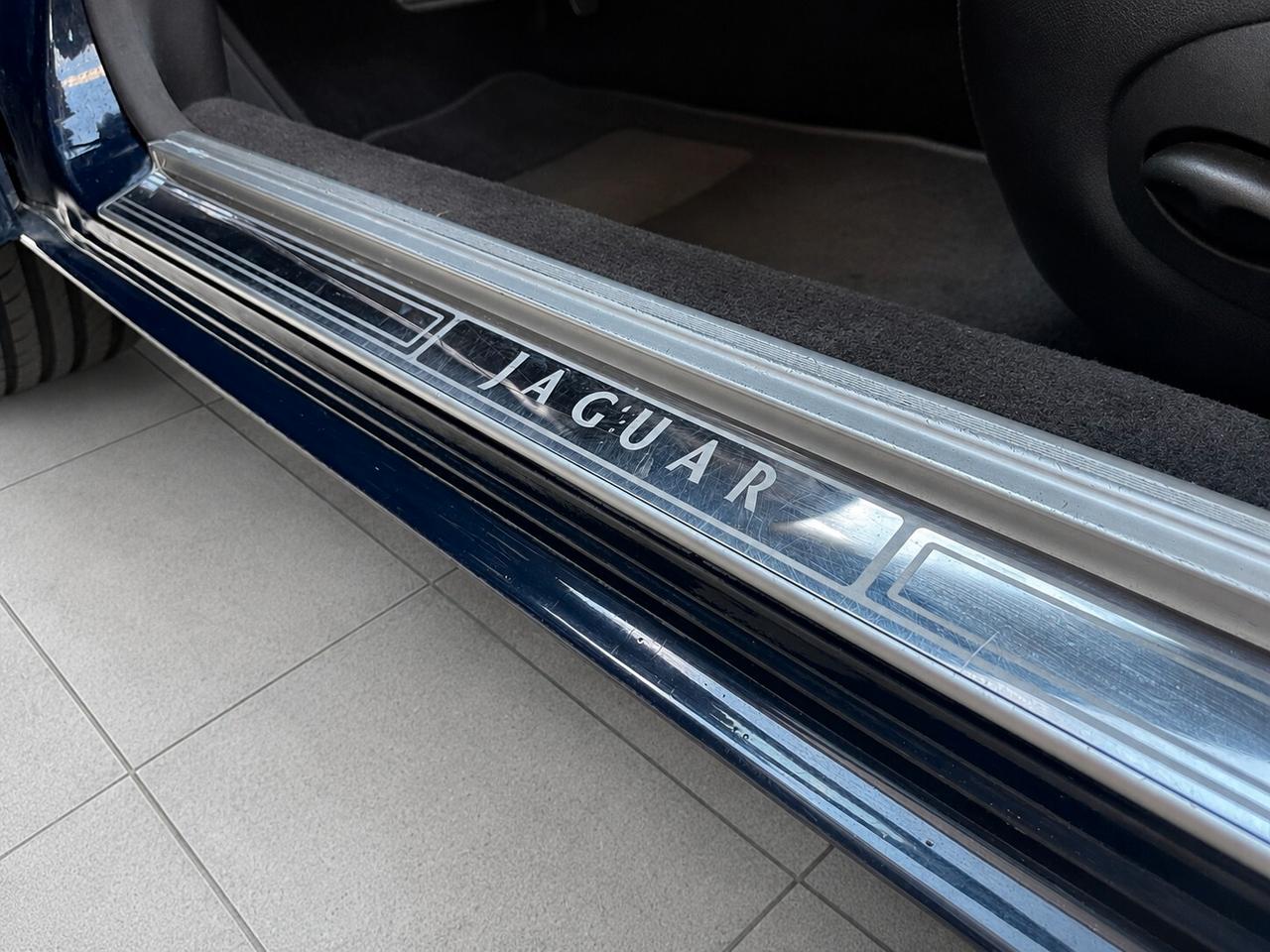 Jaguar XJ 3.2 cat Executive