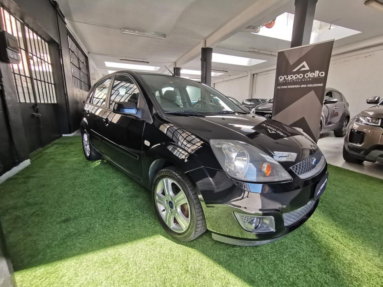 Ford Fiesta 1.2 16V 5p. Ghia NEOPATENTATI GARANZIA 12 MESI