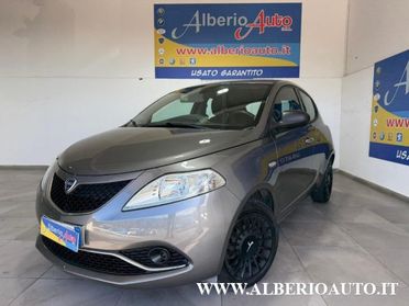 LANCIA Ypsilon 1.2 69 CV 5 porte Gold